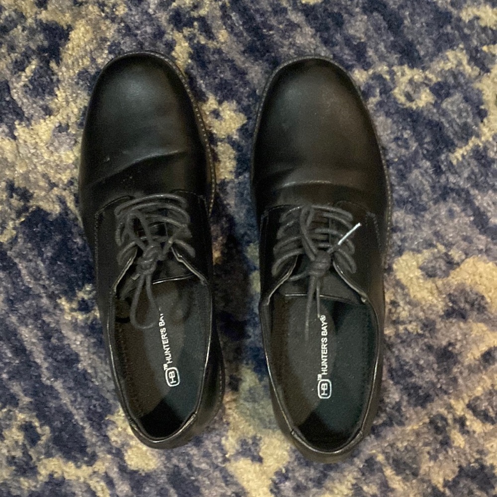 Men’s dress shoes